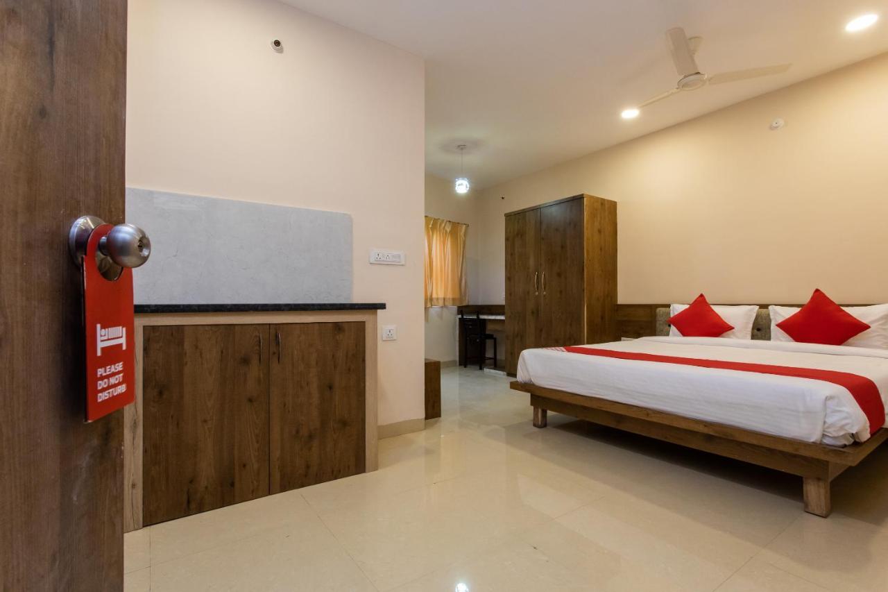 Oyo Hotel Badri Inn & Yatri Niwas Jabalpur Exterior foto