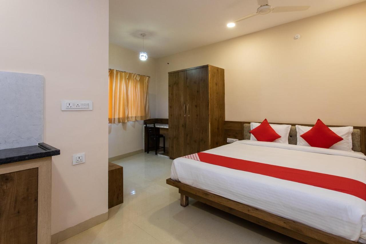 Oyo Hotel Badri Inn & Yatri Niwas Jabalpur Exterior foto